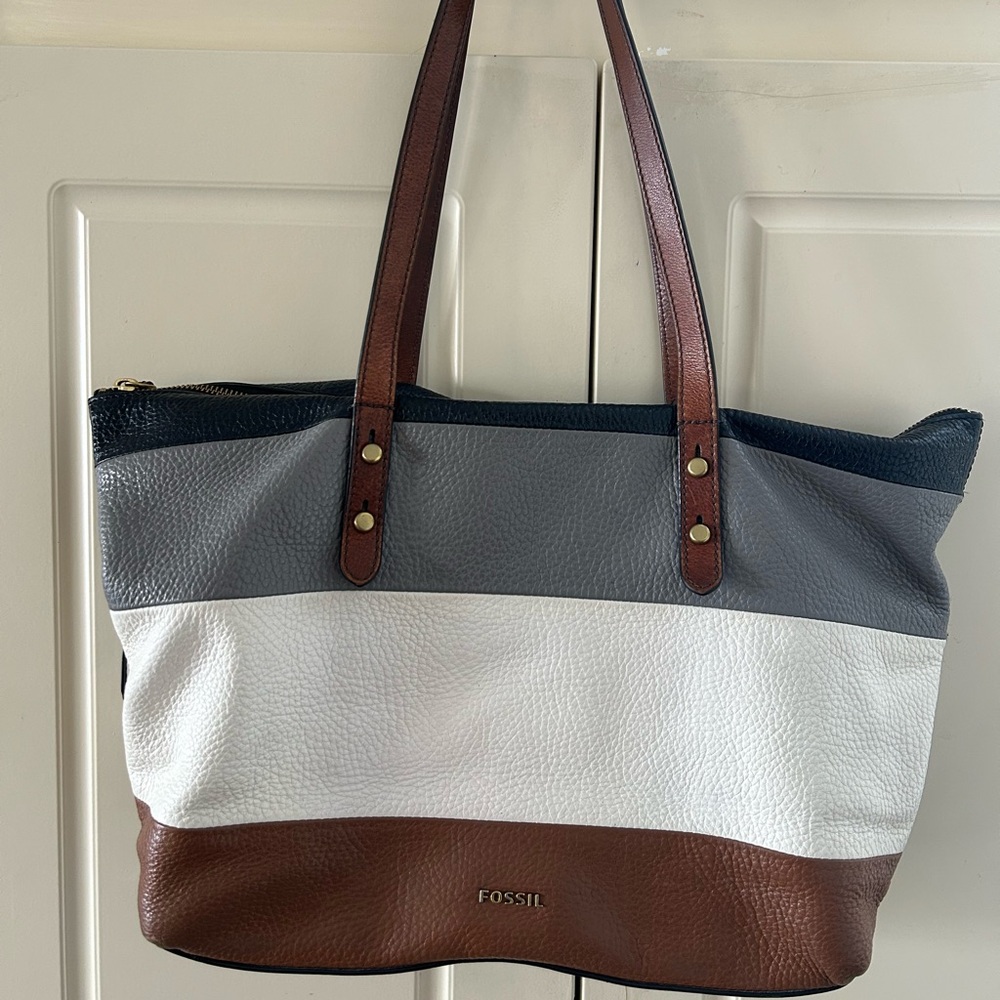 Fossil bag
